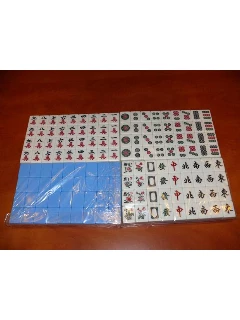 Mahjong Készlet - Professzionális, Kék Hátú, Műanyag Kövekkel - A Kövek Mérete: 38x28x20mm